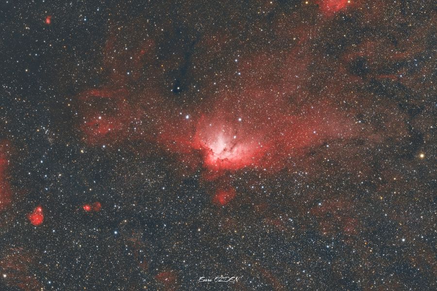 NGC 7380 — Büyücü Bulutsusu (yıldızlı)